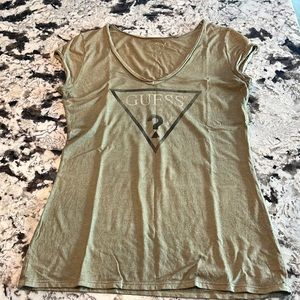 Guess TShirt Size M